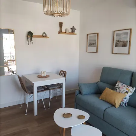 Lunamar Seaviews & Communal Pool Apartamento *