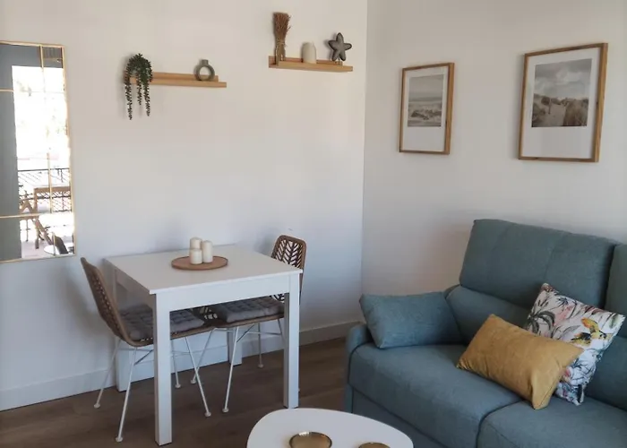 Lunamar Seaviews & Communal Pool Apartamento *